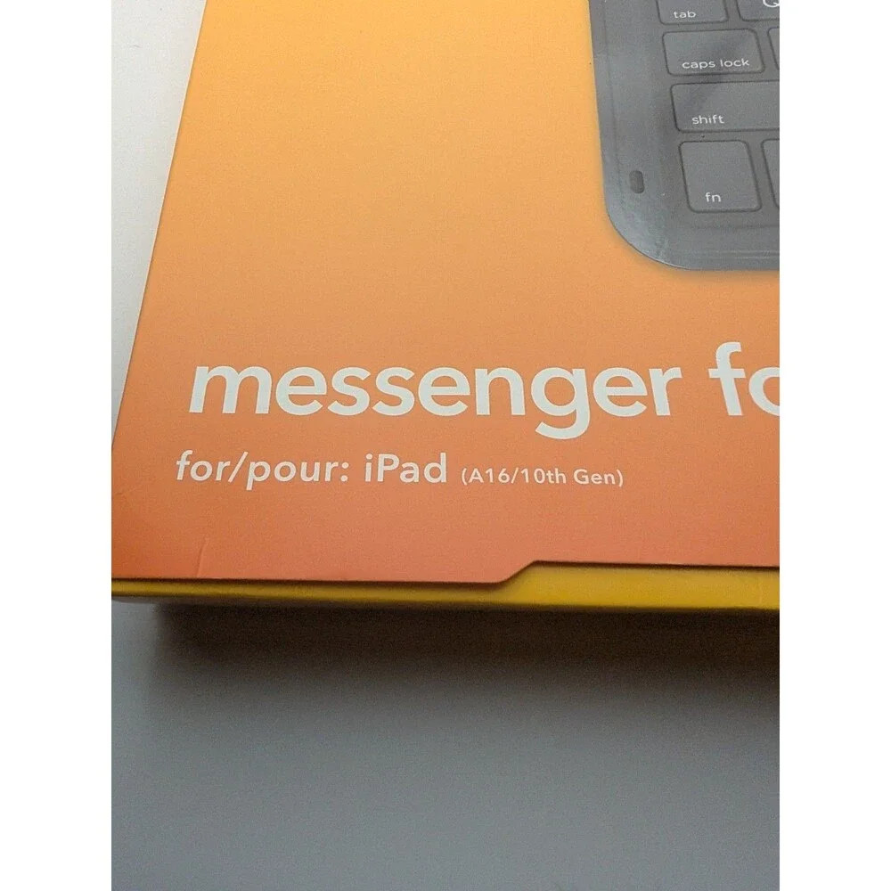 ZAGG messenger folio